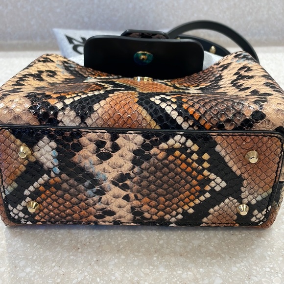 Nico Giani Python Bag. Brand-new still tortoise shell handle or crossbody - Picture 6 of 8